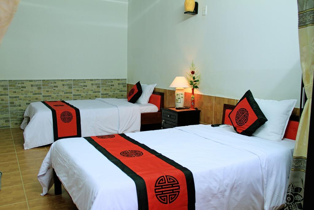 Red Ceramics Homestay Hoi An Esterno foto