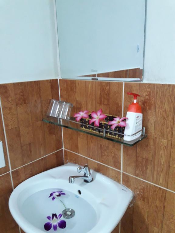 Red Ceramics Homestay Hoi An Esterno foto