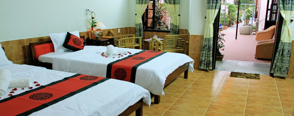 Red Ceramics Homestay Hoi An Esterno foto