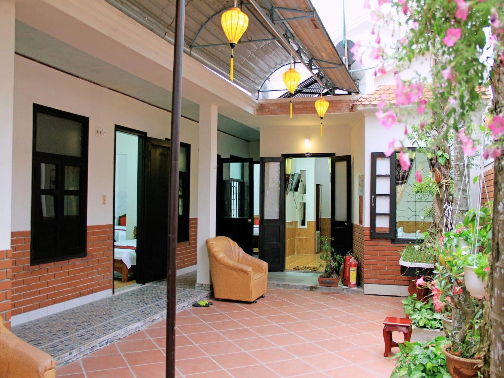 Red Ceramics Homestay Hoi An Esterno foto